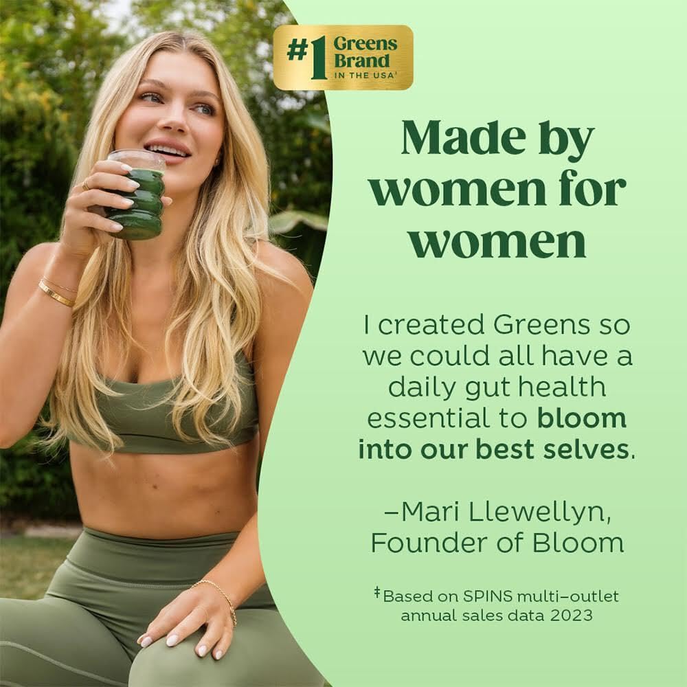 Bloom Nutrition Superfood Greens Powder Stick Packs, Digestive Enzymes with Probiotics and Prebiotics, Gut Health, Bloating Relief for Women, Chlorella, Green Juice Mix, 15 SVG, Berry