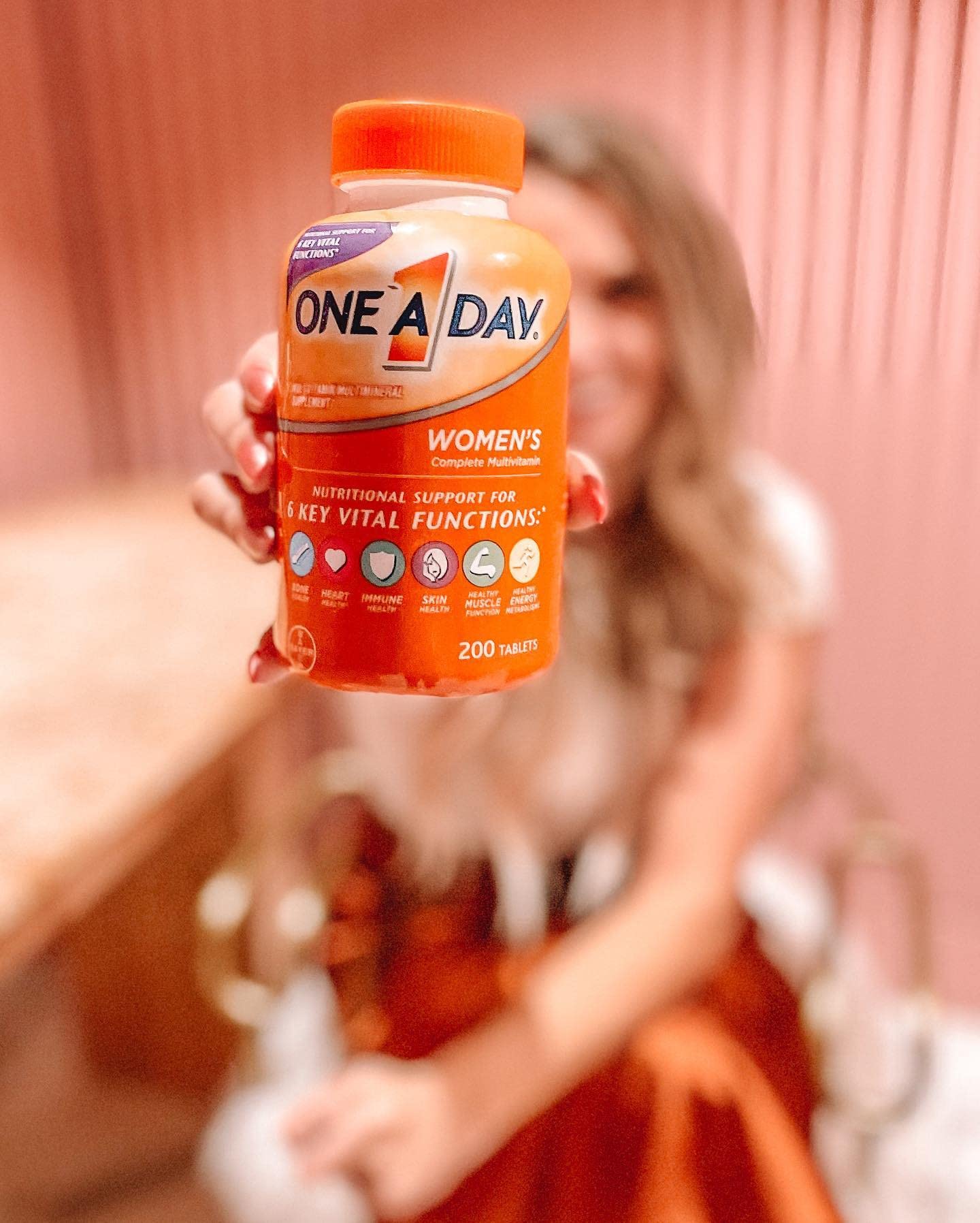 One A Day Women’s Multivitamin, Supplement with Vitamin A, Vitamin C, Vitamin D, Vitamin E and Zinc for Immune Health Support, B12, Biotin, Calcium & More, Tablet, 100 count
