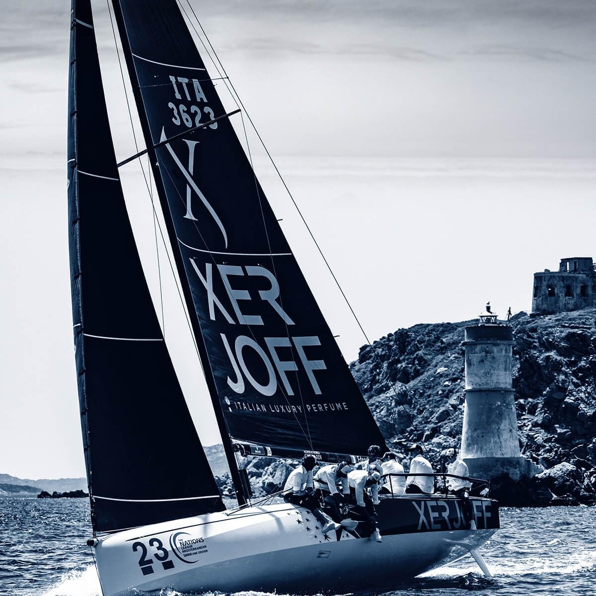 XERJOFF 40 Knots Eau de Parfum, 50ml / 1.7 fl oz – Aquatic Woody Unisex Fragrance | Marine Notes, Salt, Cedarwood