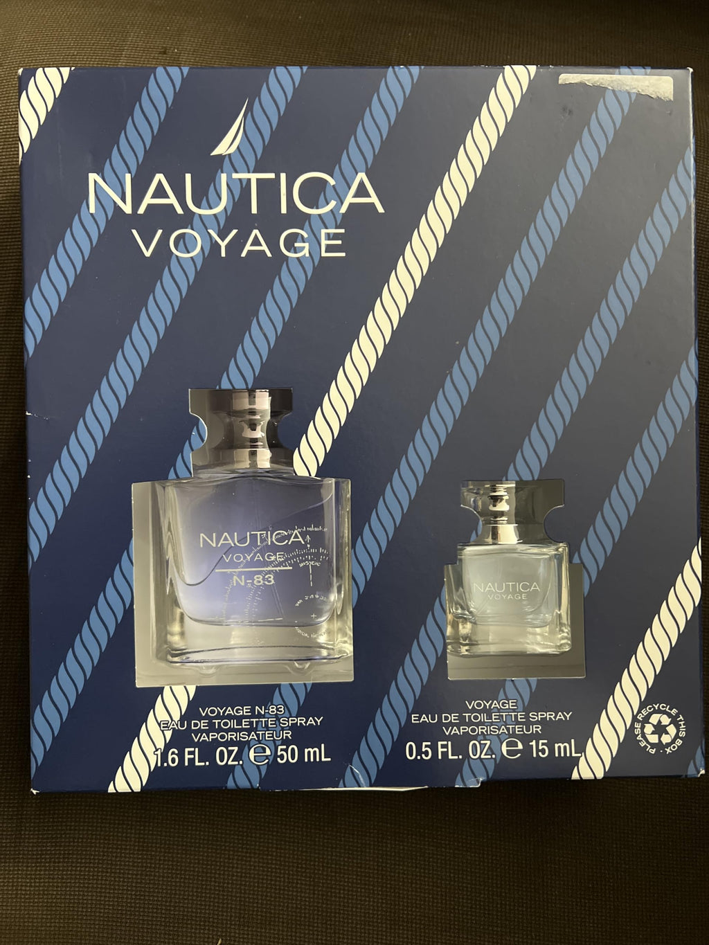 Nautica Blue Sail 2 piece Gift Set for Men - 1.6oz Eau De Toilette Spray + 0.5 oz Eau De Toilette Spray